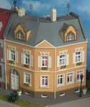 Kibri 38387  дом в Görlitz  16 x 16.5 x 15.5 cm  H0